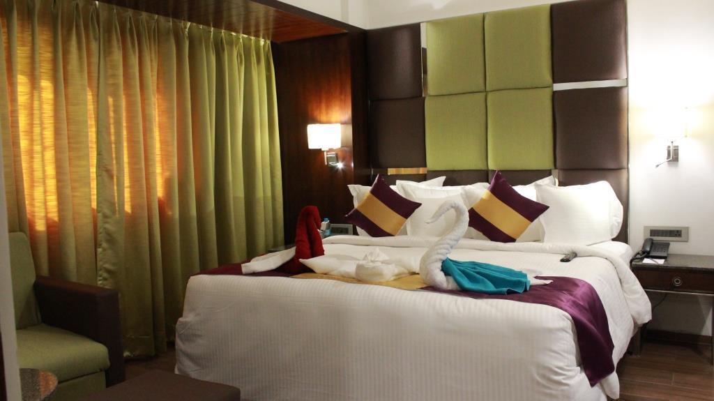 Hotel Ajantha Evergreen Vijayawāda Eksteriør bilde